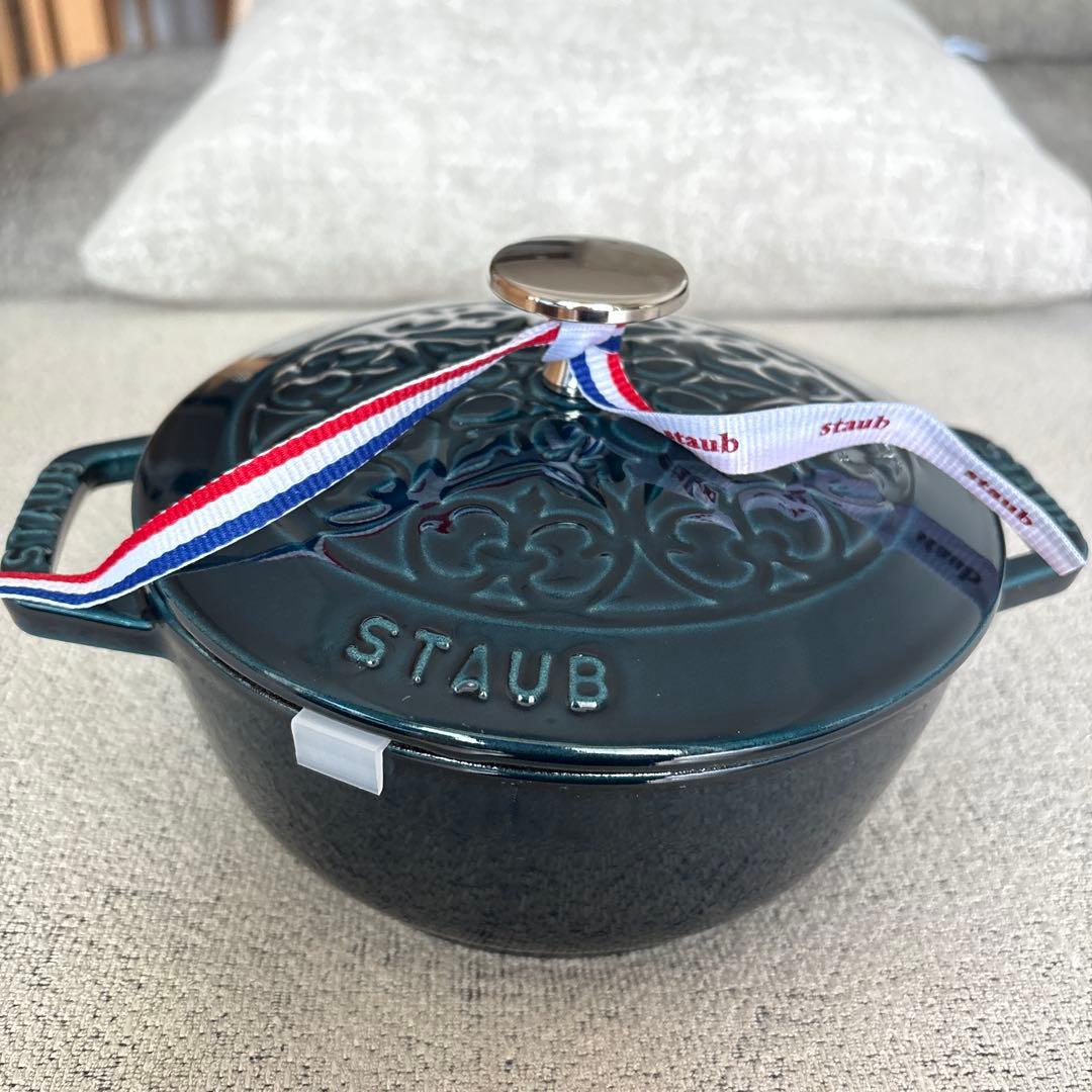 STAUB ラ•メール　リリー　ワナベS16cm