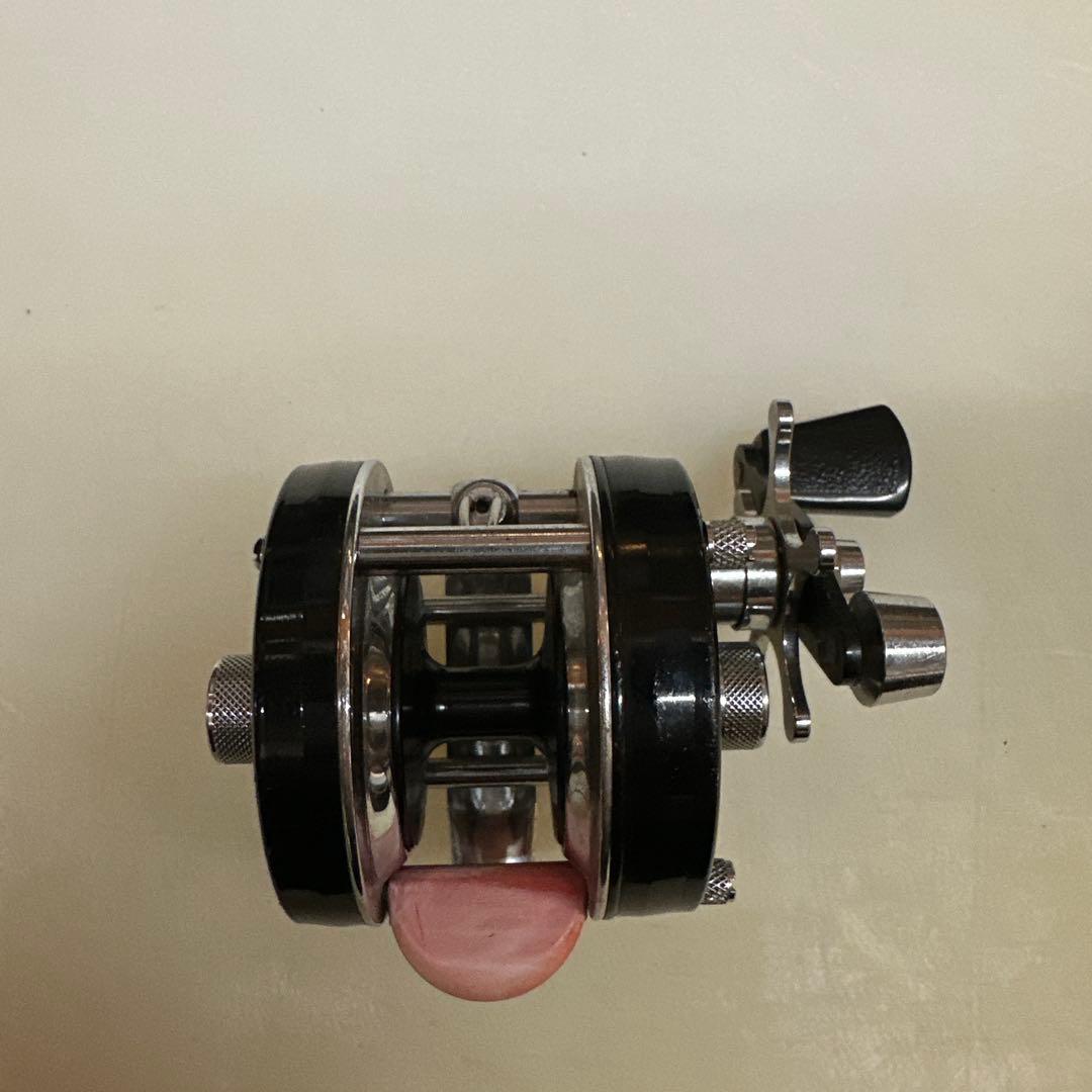 Apprentice 4000 ベイトリール