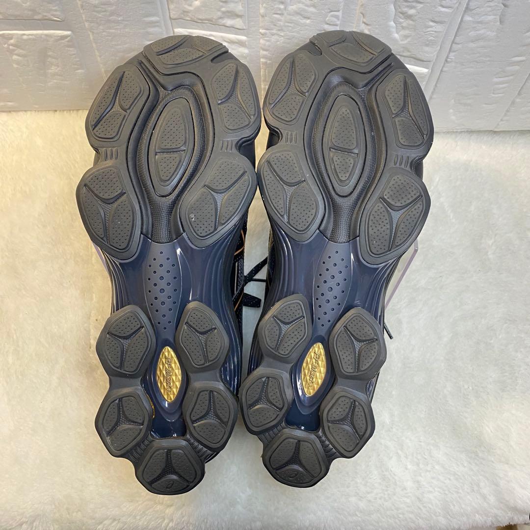 【美品】asics Gel-Kinetic Fluent アシックス 28cm