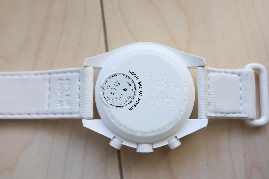 OMEGA X swatch®︎ MoonSwatch スヌーピーコラボ