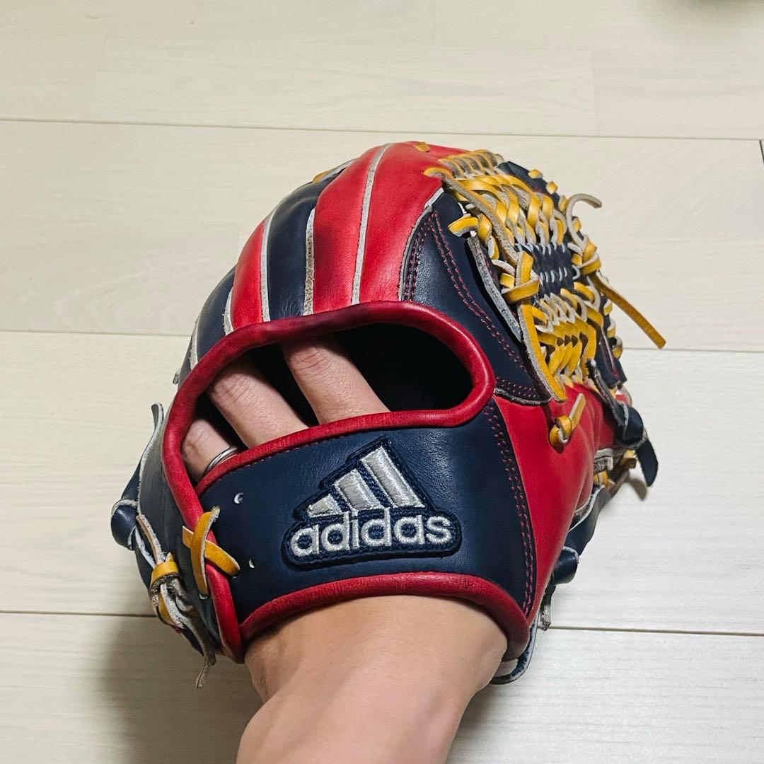 アディダス軟式外野用グラブ