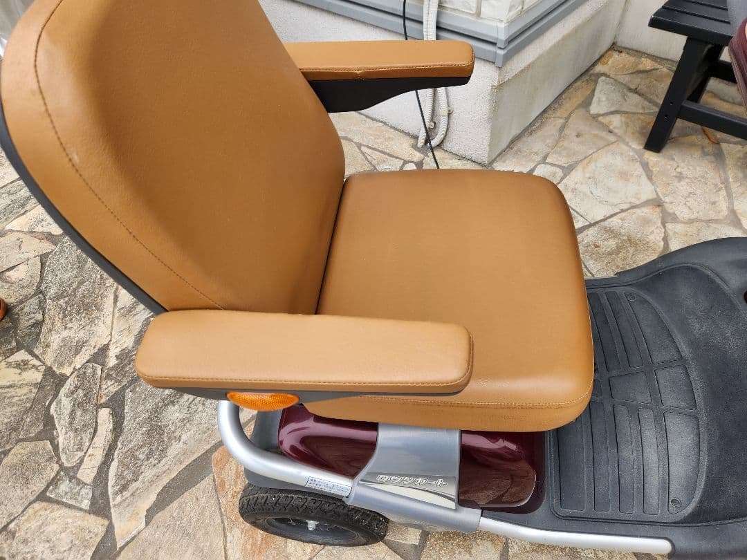 【送料無料】SUZUKIスズキ　セニアカー　シニアカー電動車椅子　13日出品終了
