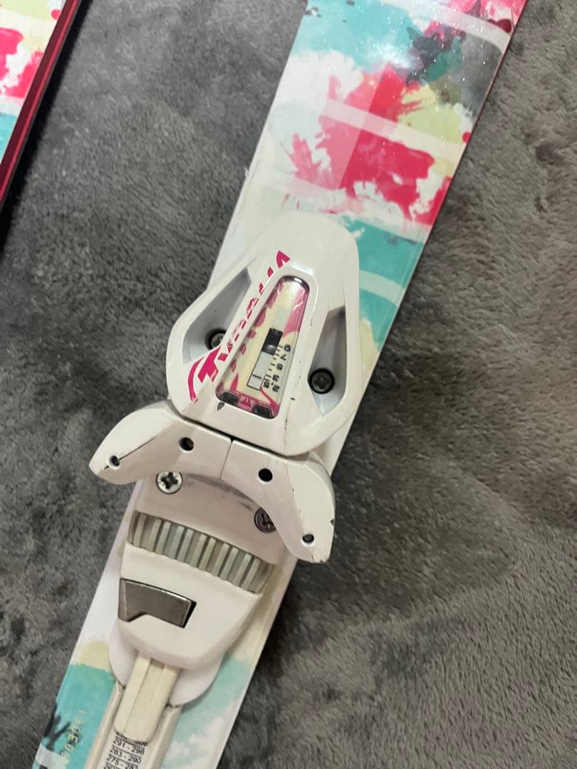 Hart Innocence 30 ハート イノセンス スキーセット 130cm