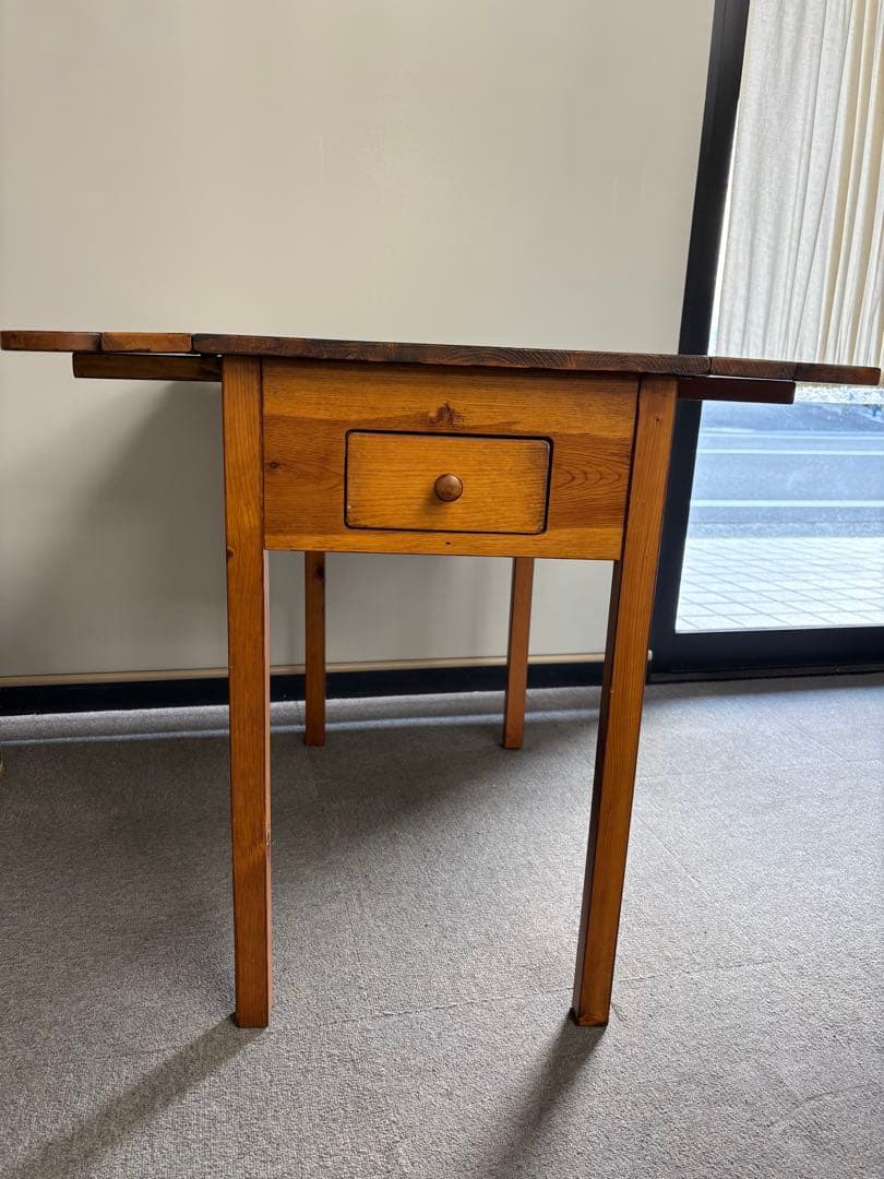 ピノ　アンファン　バタフライテーブル