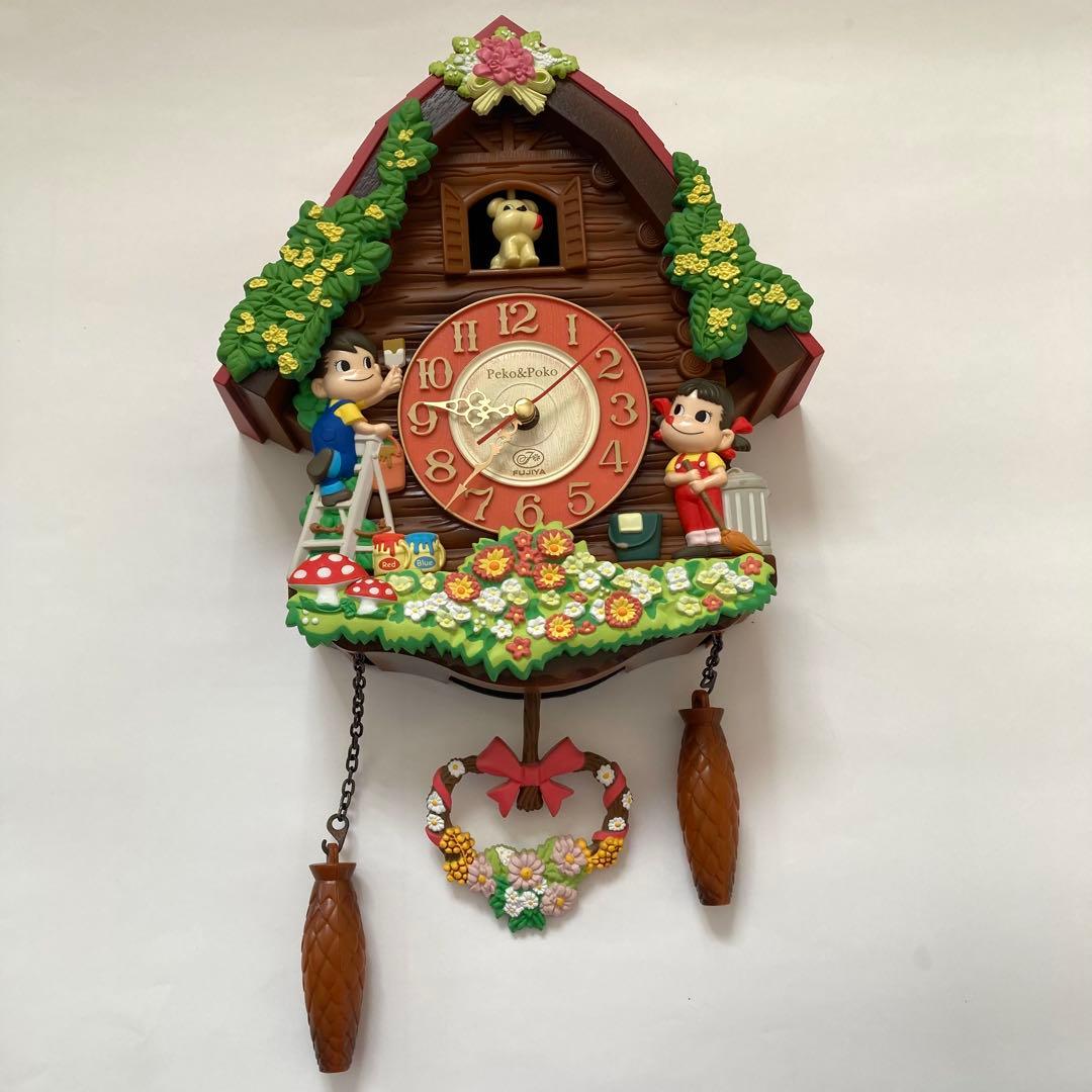 不二家　ぺこちゃん　非売品　壁掛け 時計 時報　振り子　レトロ　電池式 赤