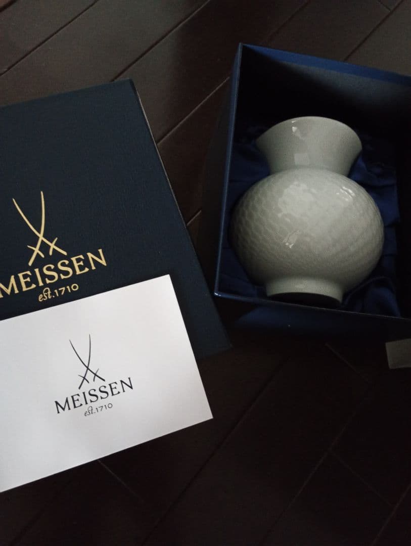 波の戯れ　マイセン　花瓶