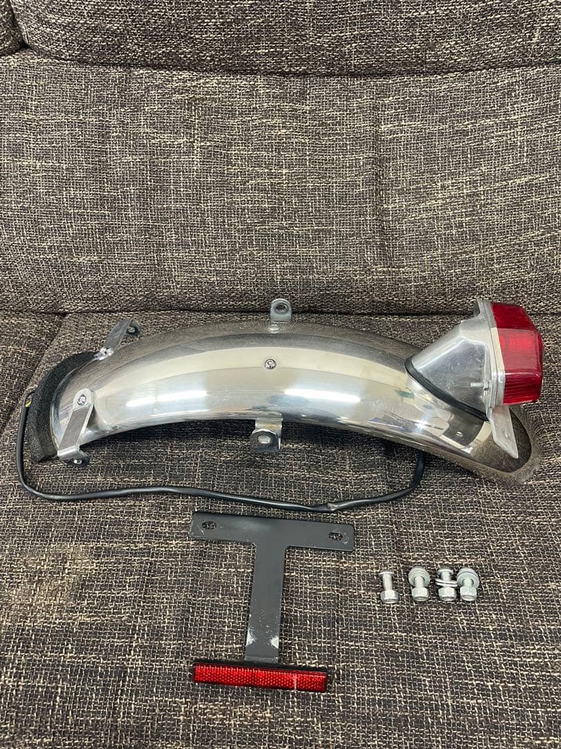 (夏)デイトナ　ハーフリアフェンダー SR400 ルーカステール付き