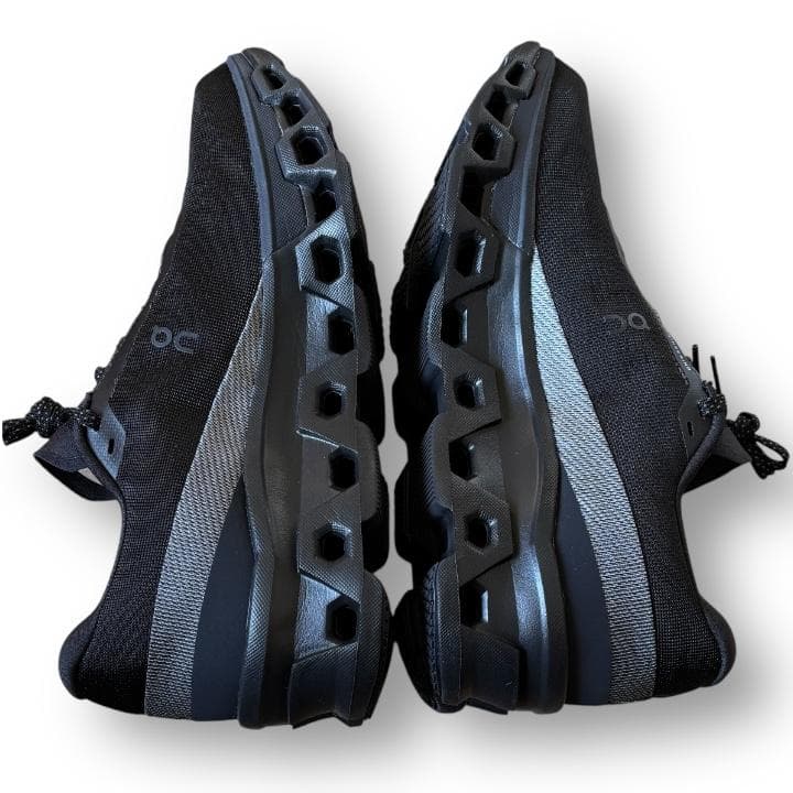 美品✨On Cloudmonster2 オン クラウドモンスター2 黒 27.5