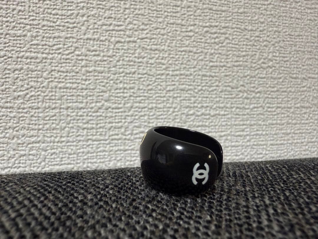 くぅちゃん さん専用☺︎☺︎CHANEL♡COCO リング ブラック プラスチック