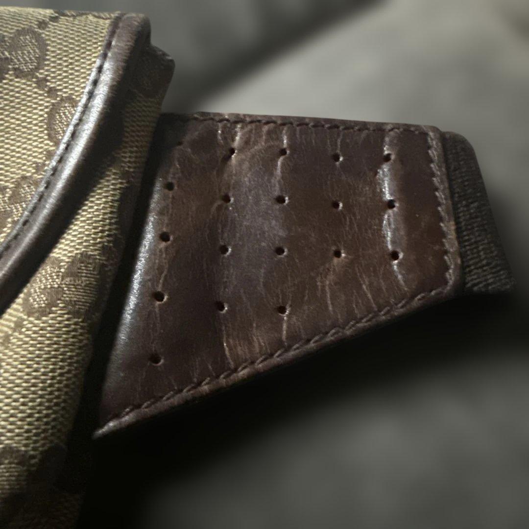 GUCCI ウエストバッグ　GG キャンバス　ベージュ　ブラウン