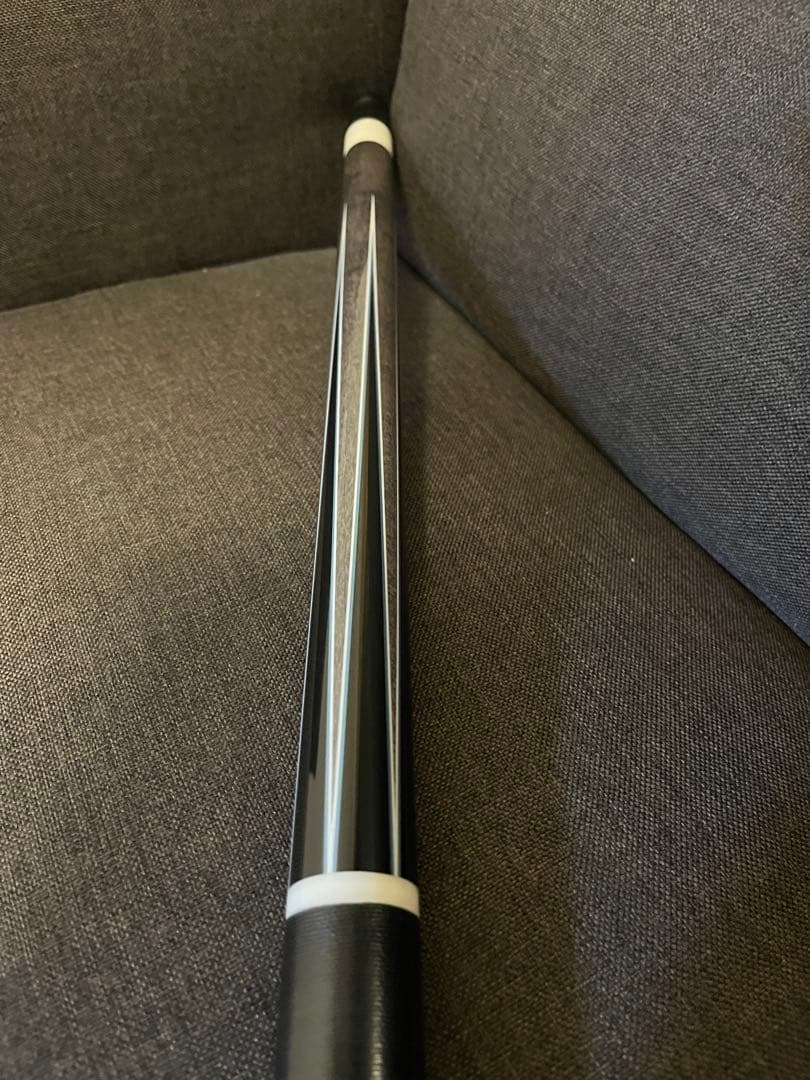 ビリヤードバット「CUETEC Era シリーズ　フロリアンコーラーモデル」