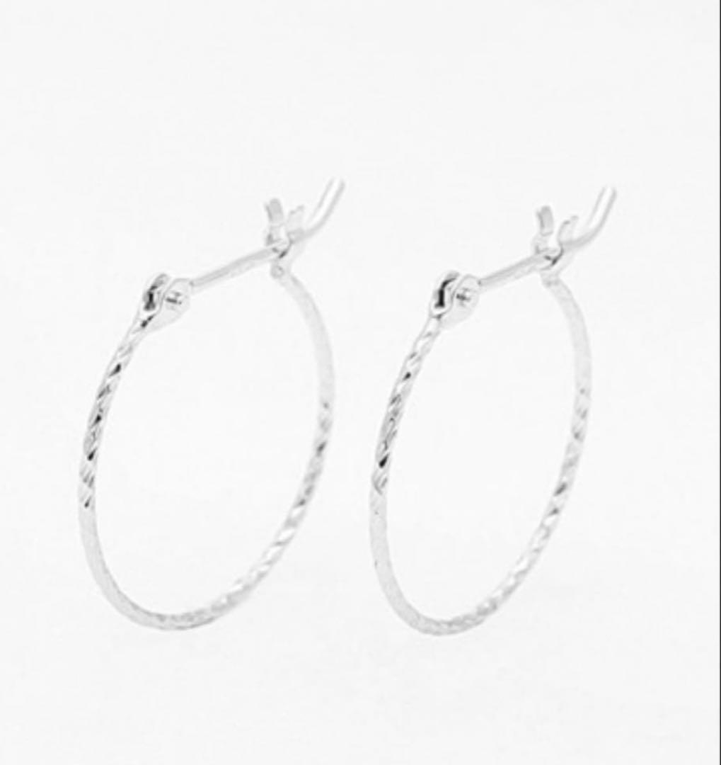 BLOOM K10 ホワイトゴールド フープピアス　k10WG刻印