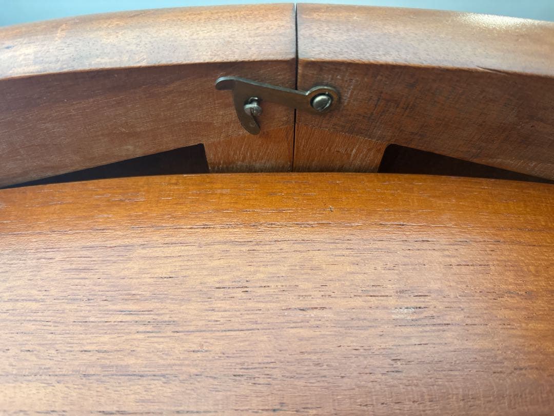 木製円形ダイニングテーブル 伸縮機能付き　jentique ジェンティーク