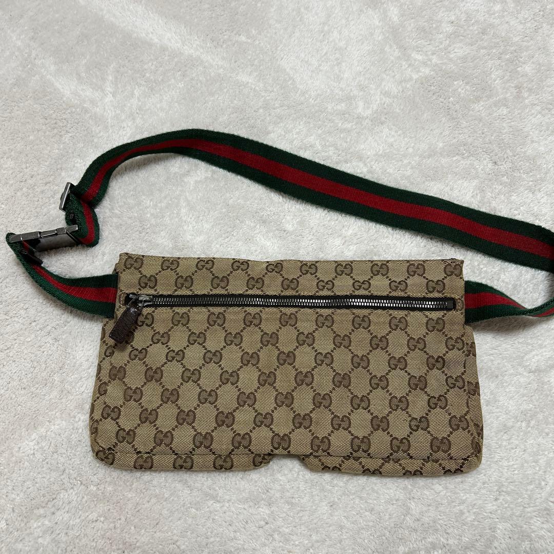 ♦︎極美品♦︎GUCCI♦︎グッチ♦︎GGパターン ボディバッグ