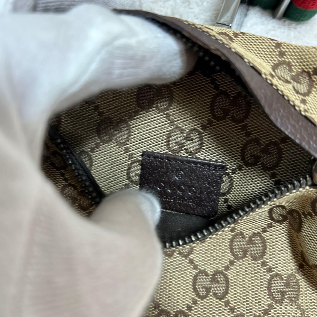 ♦︎極美品♦︎GUCCI♦︎グッチ♦︎GGパターン ボディバッグ