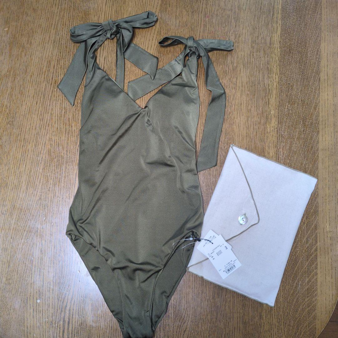 ETRE TOKYO ワンピース水着 M オリーブ　封筒型ポーチつき