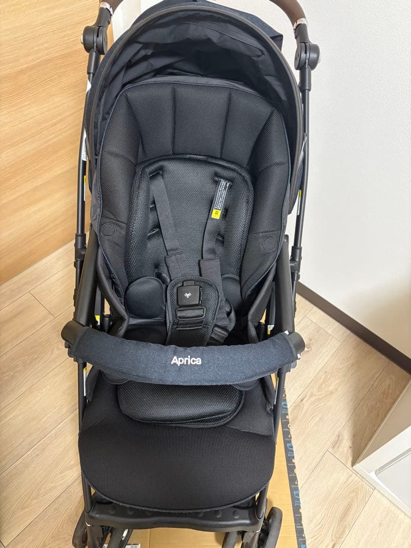 Aprica ラクーナクッションフリープラス赤ちゃん本舗限定モデル