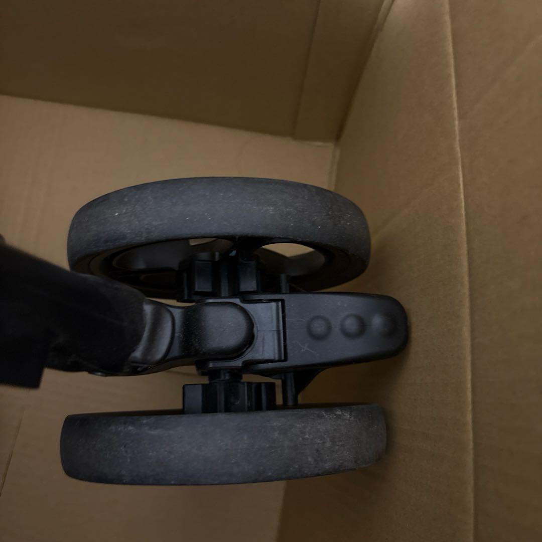 Aprica ラクーナクッションフリープラス赤ちゃん本舗限定モデル