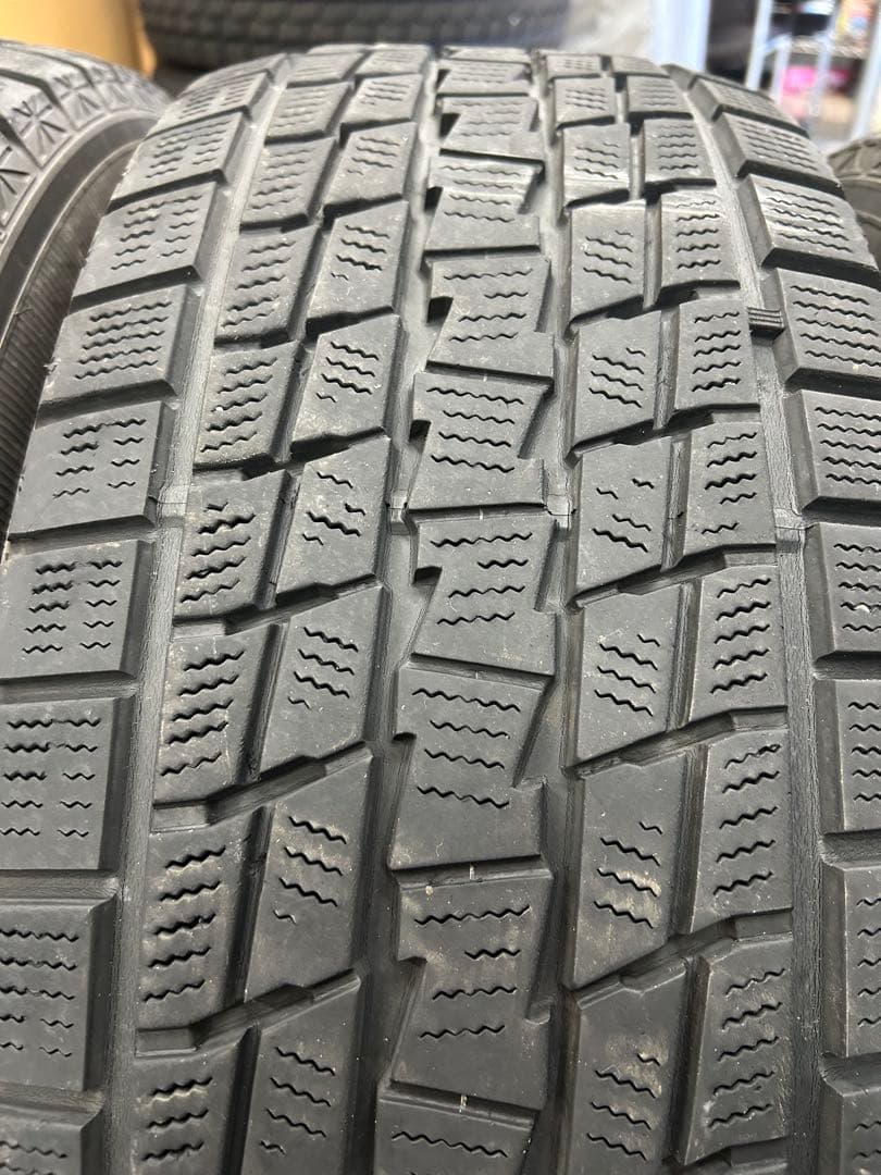 グッドイヤー　アイスナビ　SUV 265/60R18 4本