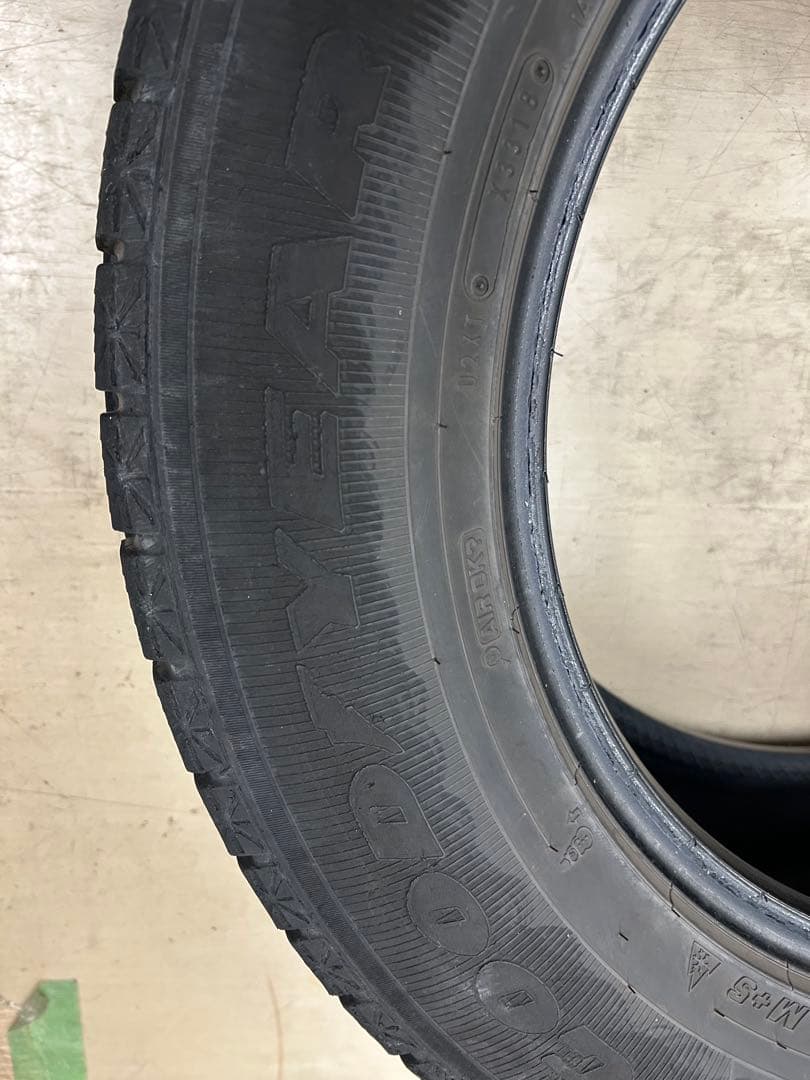 グッドイヤー　アイスナビ　SUV 265/60R18 4本