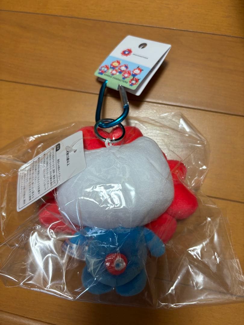 関西万博限定　　サンリオミャクミャク　カラビナキーホルダー
