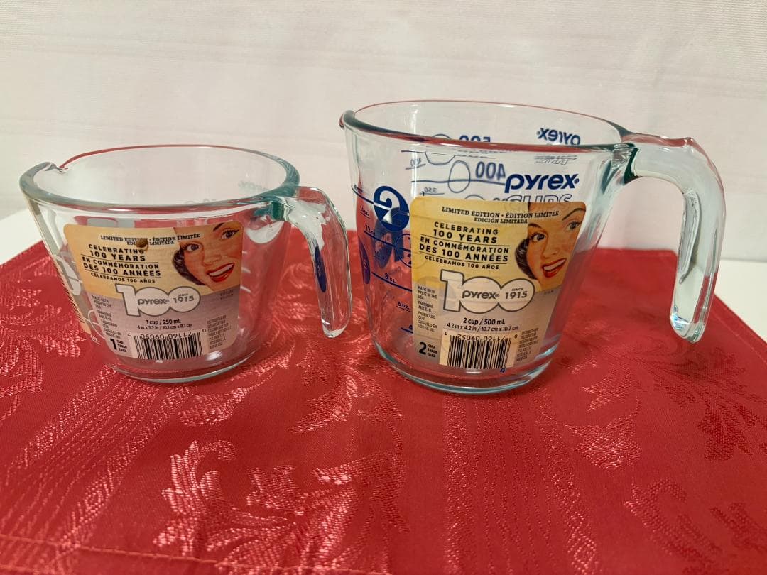 パイレックス　メジャーカップセット　2セット　pyrex 計量カップ 100周年