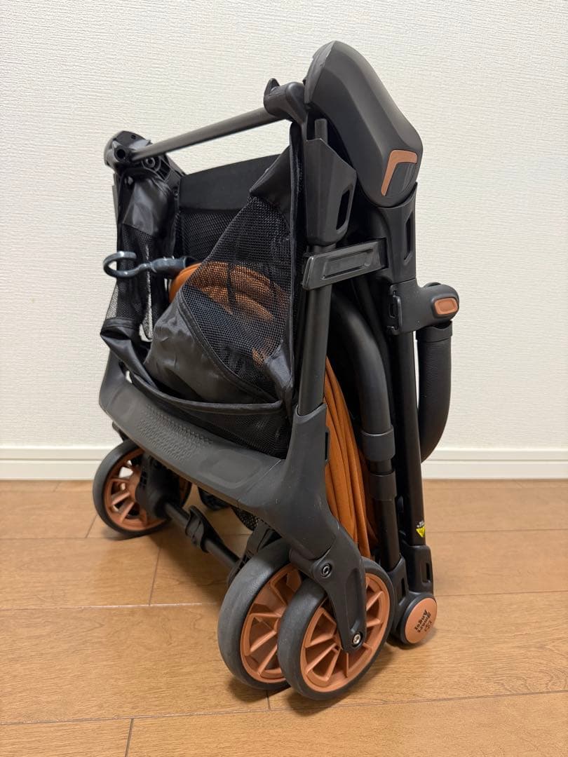 シンコンパクトベビーカー b型　折りたたみ　傘スタンド付き