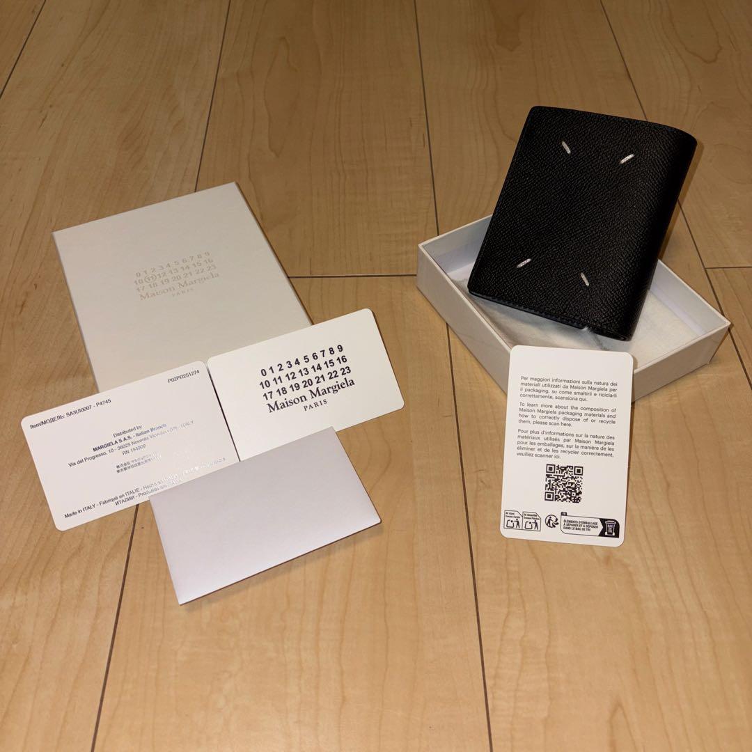 メゾンマルジェラ 二つ折り財布 ブラック SA3UI0007 P4745 新品