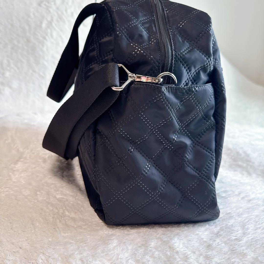 マリークワント MARY QUANT ピンソニックキルトデイジー 2WAYトート