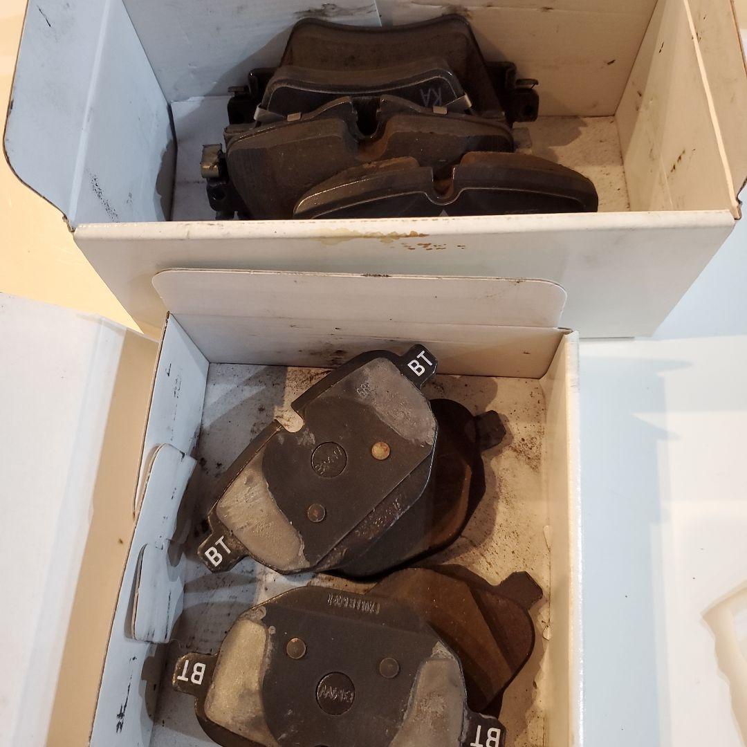  G01 X3純正ブレーキパッド 前後SET