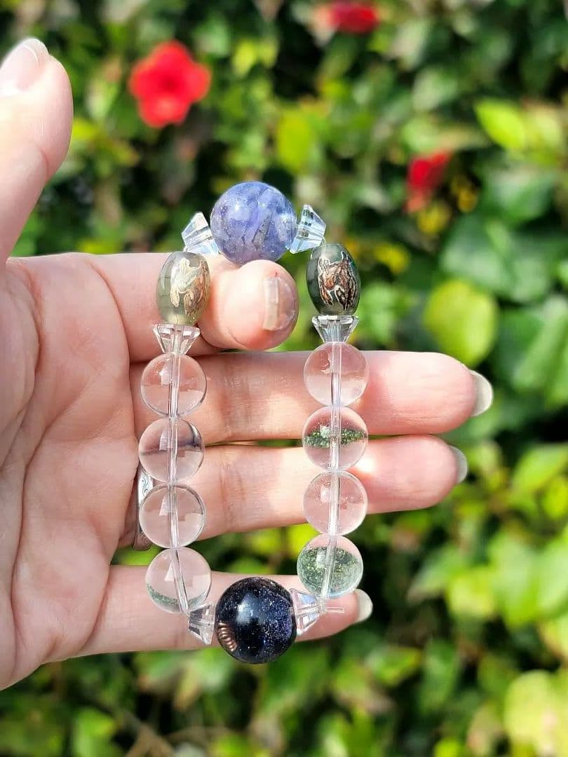 家族みんなが無事に穏やかに一年を過ごせるようなオルゴブレスレット