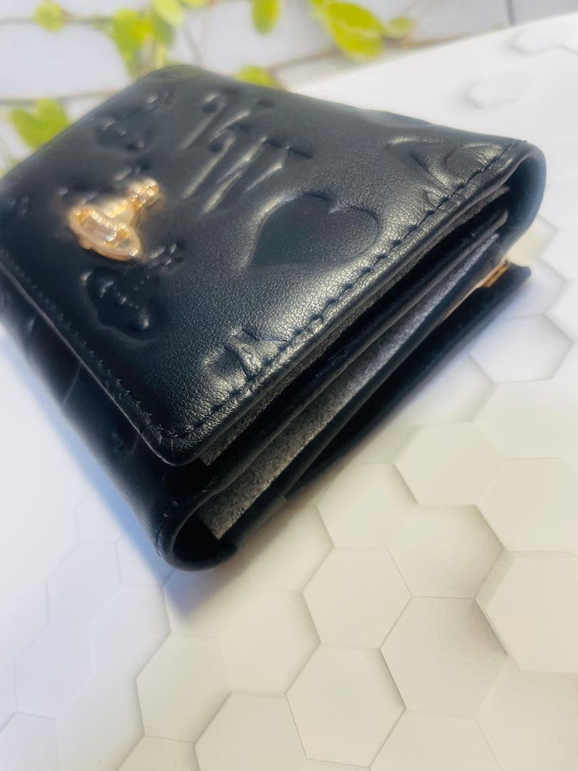 Vivienne Westwood 三つ折り財布　黒　ブラック