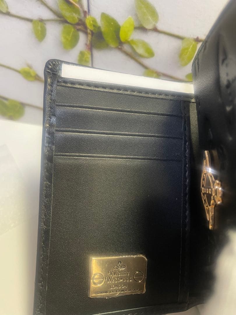 Vivienne Westwood 三つ折り財布　黒　ブラック