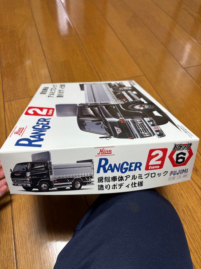 デコトラ　フジミ 1/32 日野レンジャー2 アルミブロック　造りボディ　仕様