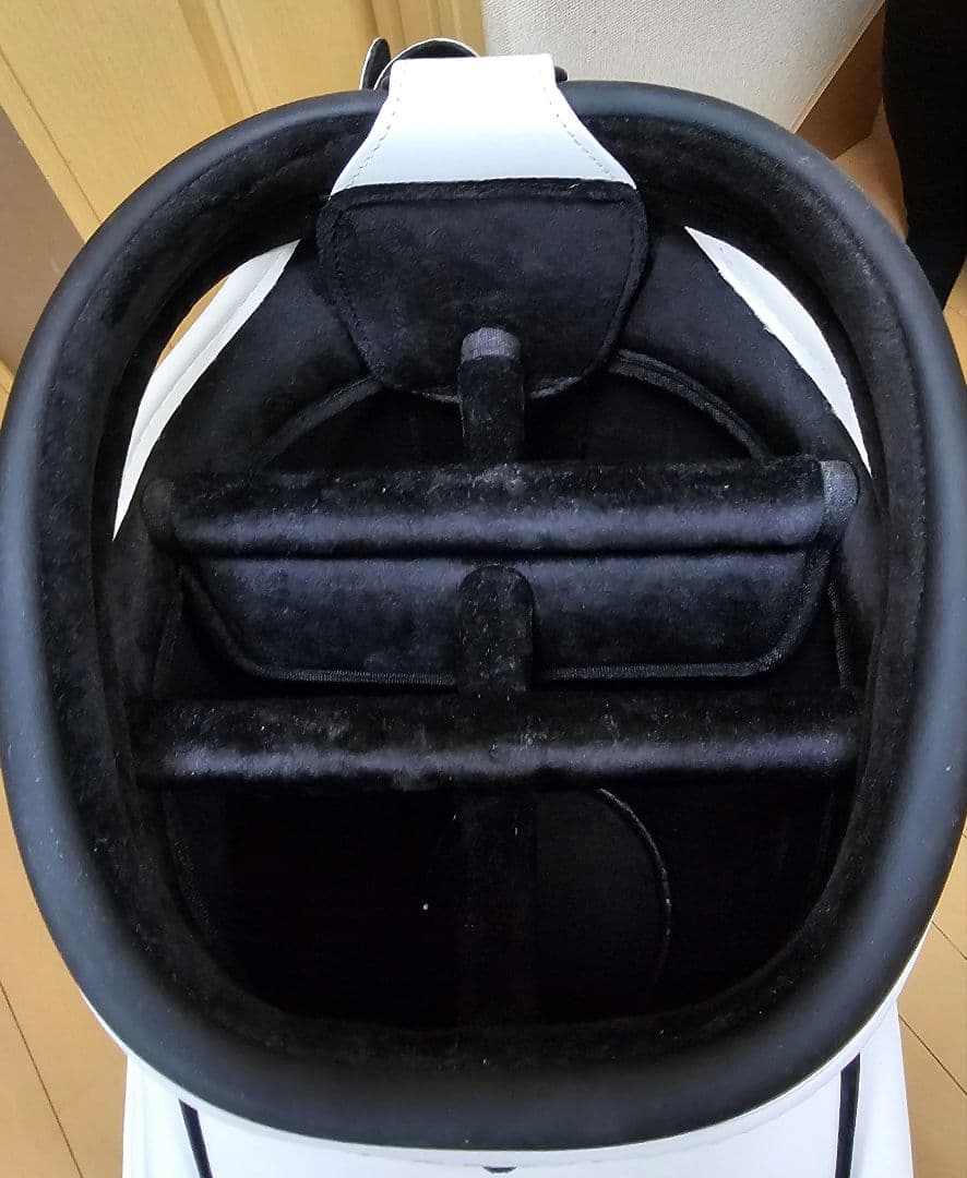 【美品】ベゼル　ホワイト キャディバッグ　 prime スタッフ　10インチ