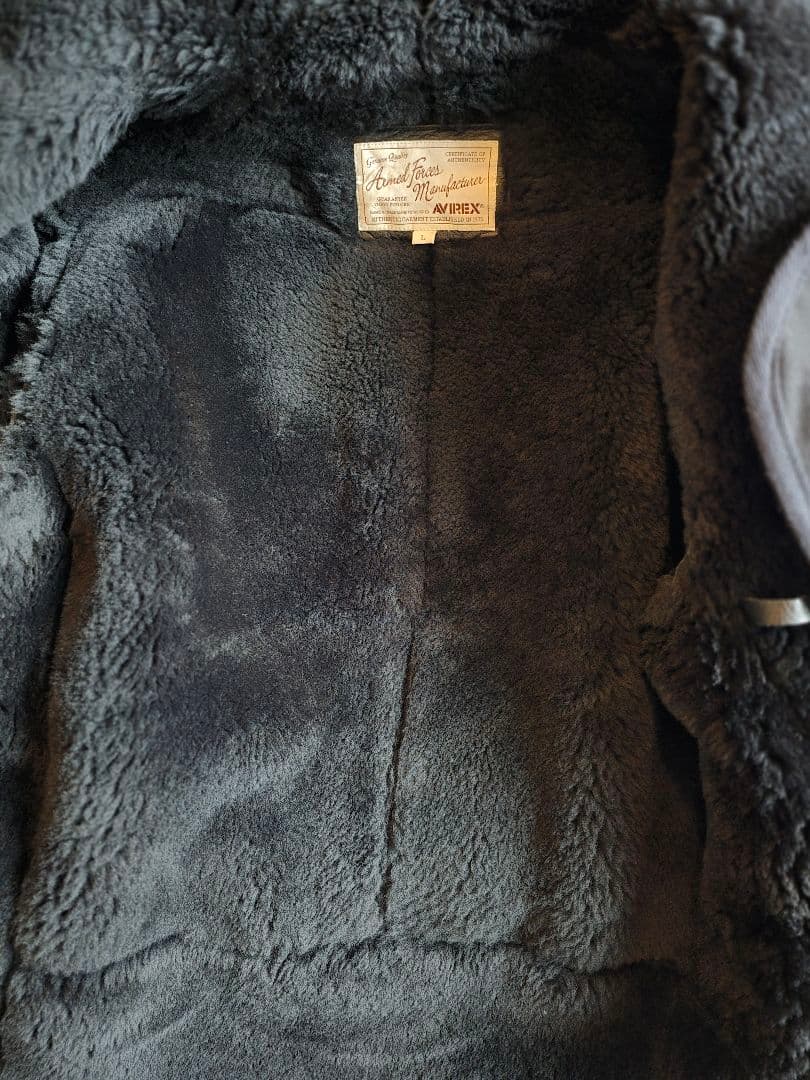 ​【極美品】AVIREX B-3 ムートンジャケット 黒 Lサイズ 羊革