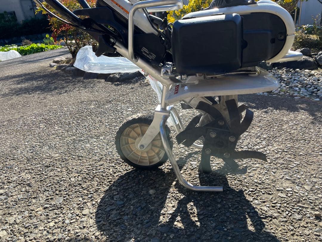 耕運機　管理機　ホンダピアンFV200 移動輪•新品抵抗棒付、整備済実働　送料込