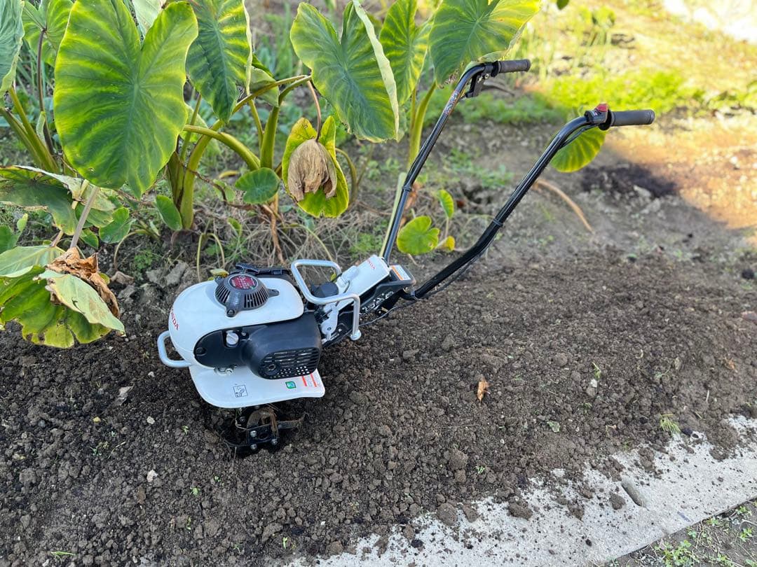 耕運機　管理機　ホンダピアンFV200 移動輪•新品抵抗棒付、整備済実働　送料込