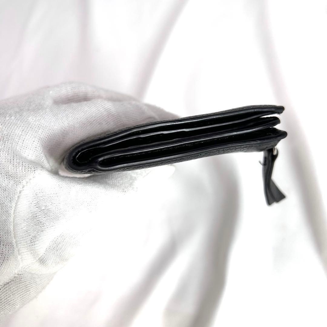 メゾンマルジェラ　二つ折り財布　コンパクトウォレット　シボ革　レザー　黒