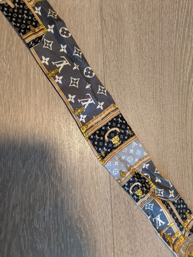 hiro　Louis Vuitton モノグラムスカーフ　ミッツア