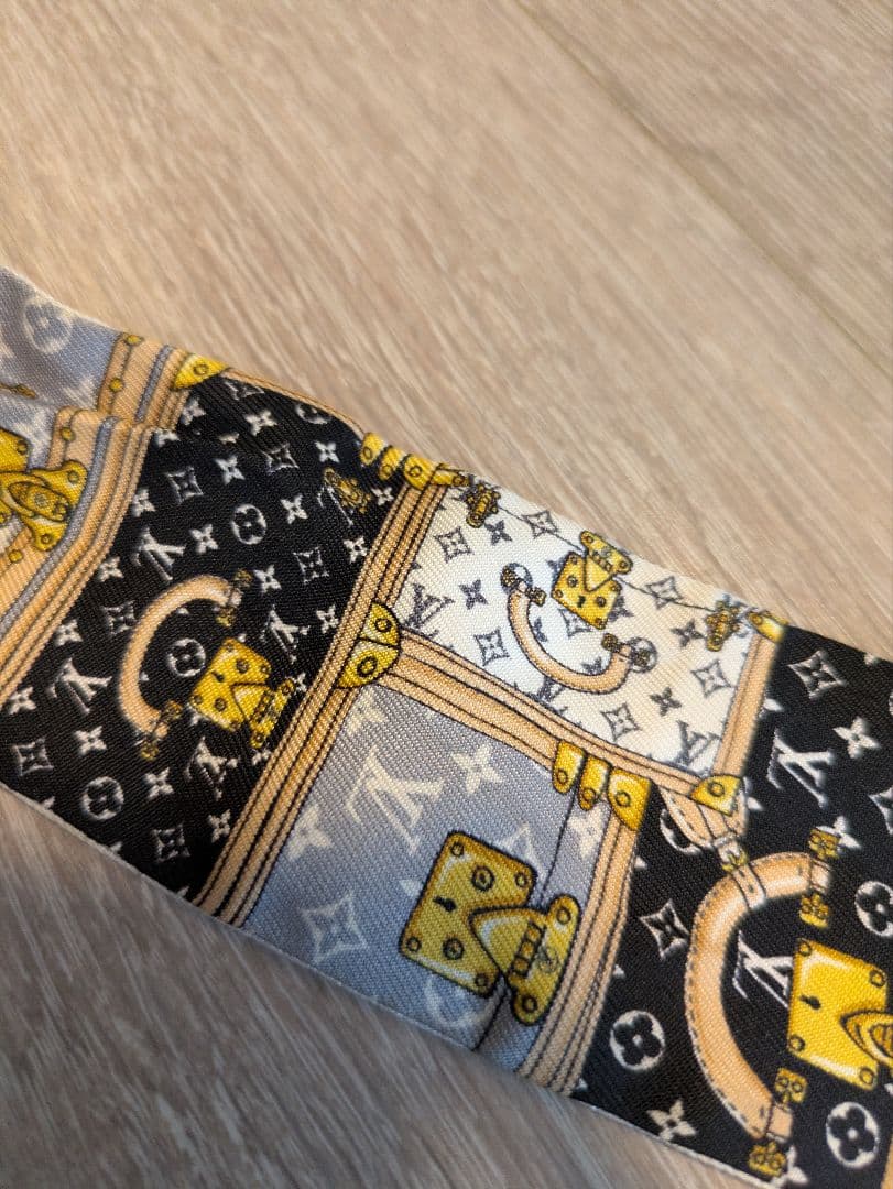 hiro　Louis Vuitton モノグラムスカーフ　ミッツア