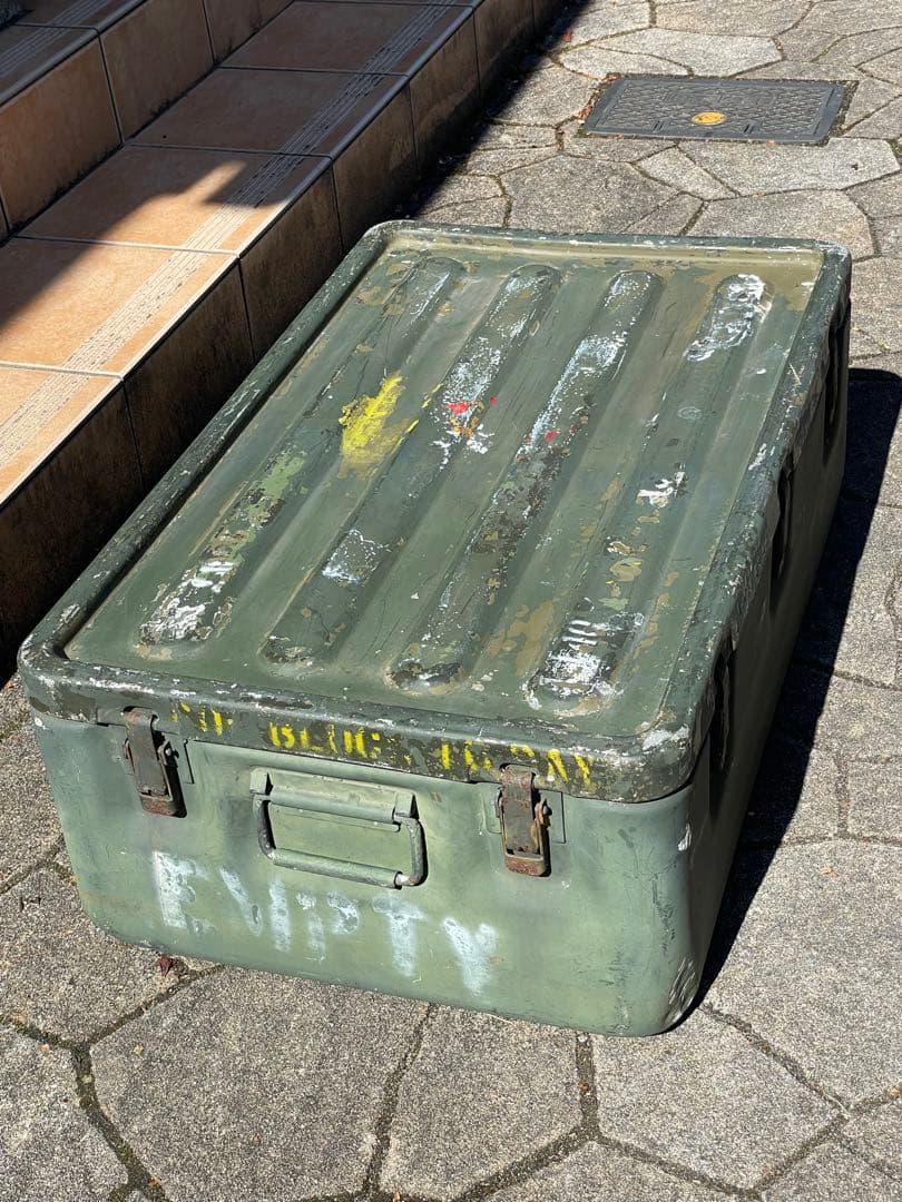 アルミコンテナ　米軍？　ヴィンテージ　アメリカ