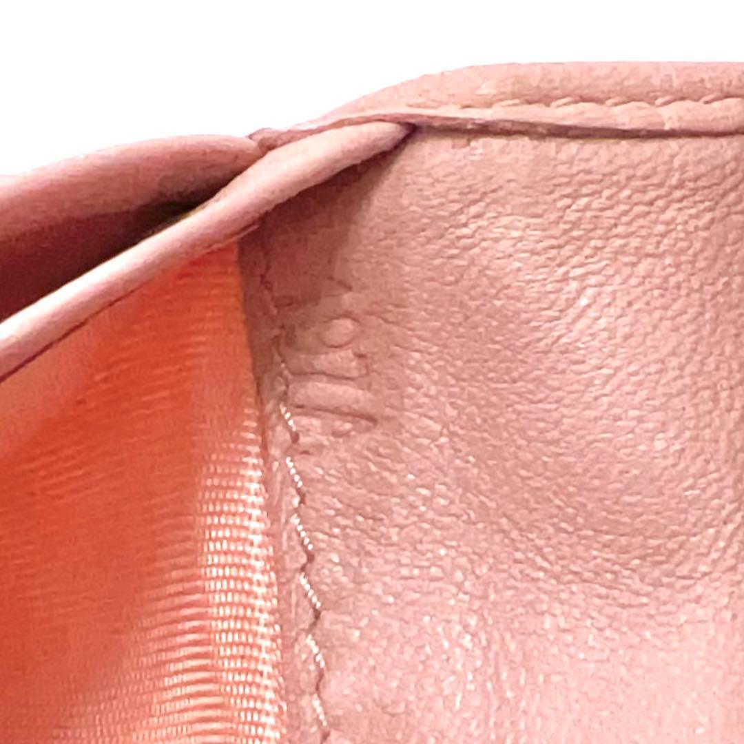 ミュウミュウ マテラッセ オールレザー 折り財布 ゴールド金具 ロゴ ピンク