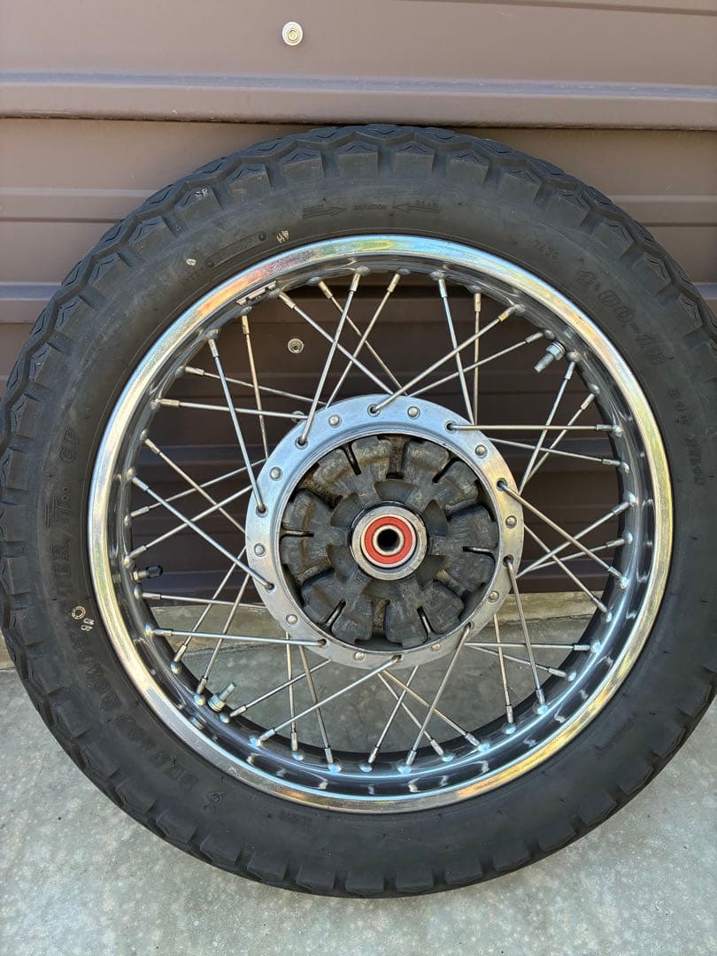 カワサキ　kz650 ザッパー　前後スポークタイヤ