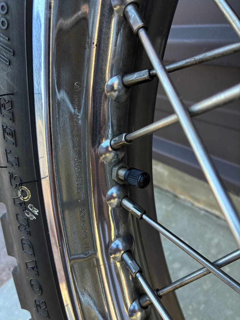 カワサキ　kz650 ザッパー　前後スポークタイヤ