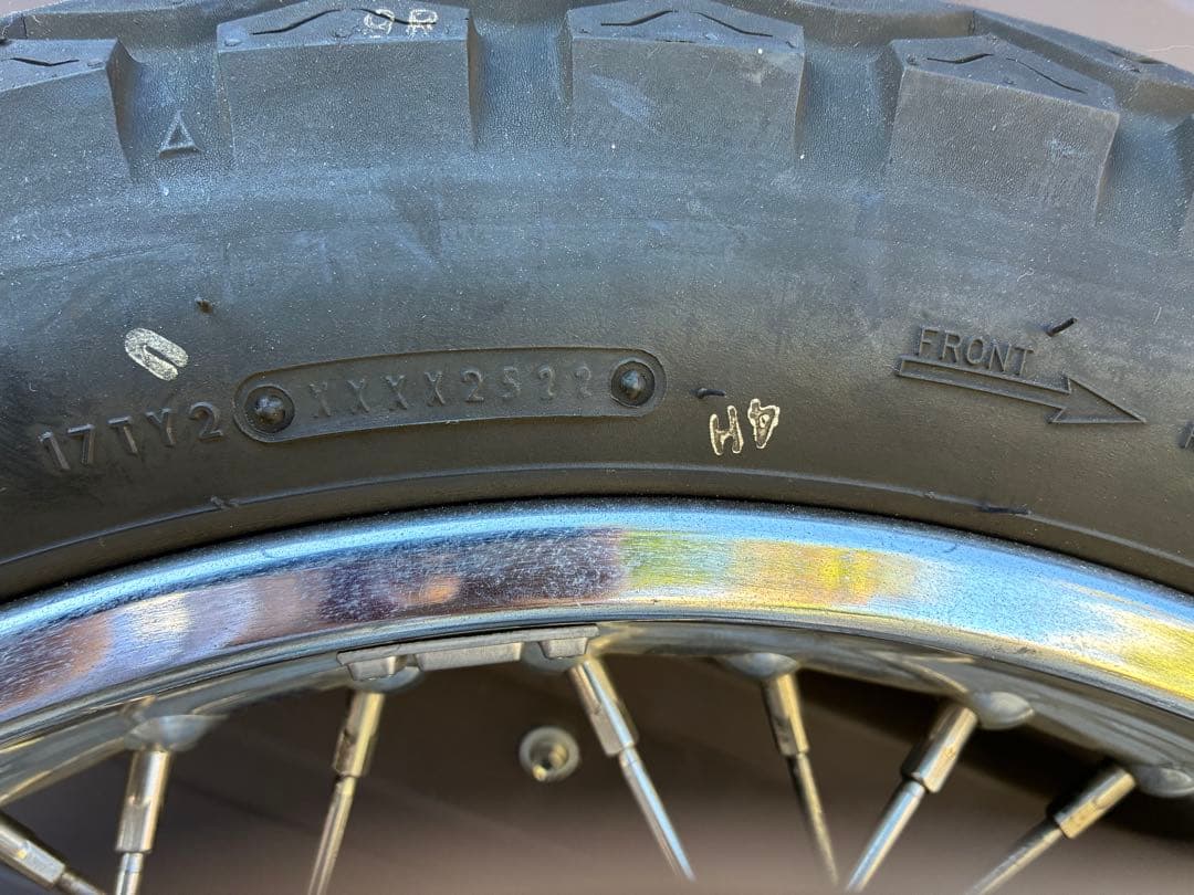 カワサキ　kz650 ザッパー　前後スポークタイヤ