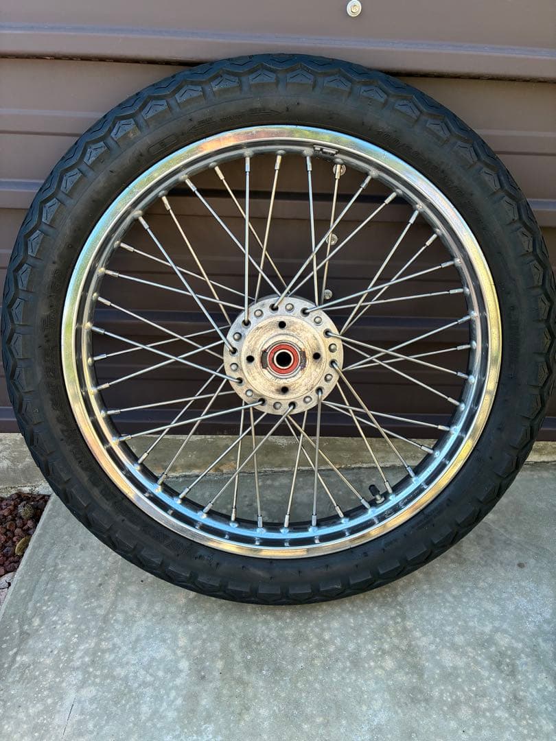 カワサキ　kz650 ザッパー　前後スポークタイヤ