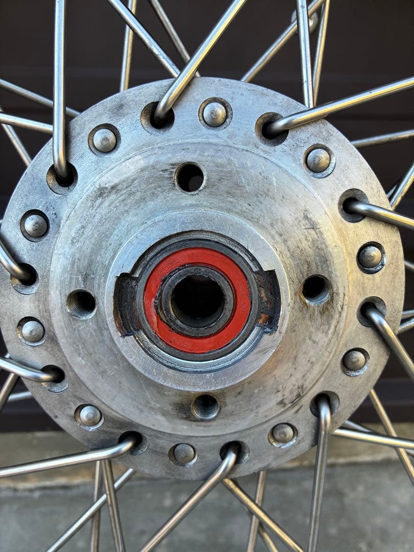 カワサキ　kz650 ザッパー　前後スポークタイヤ