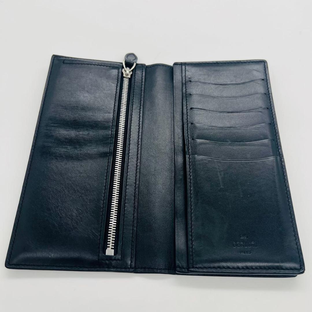 ベルルッティ カリグラフィ　小銭入れあり 長財布 カーキ　ブラック レザー