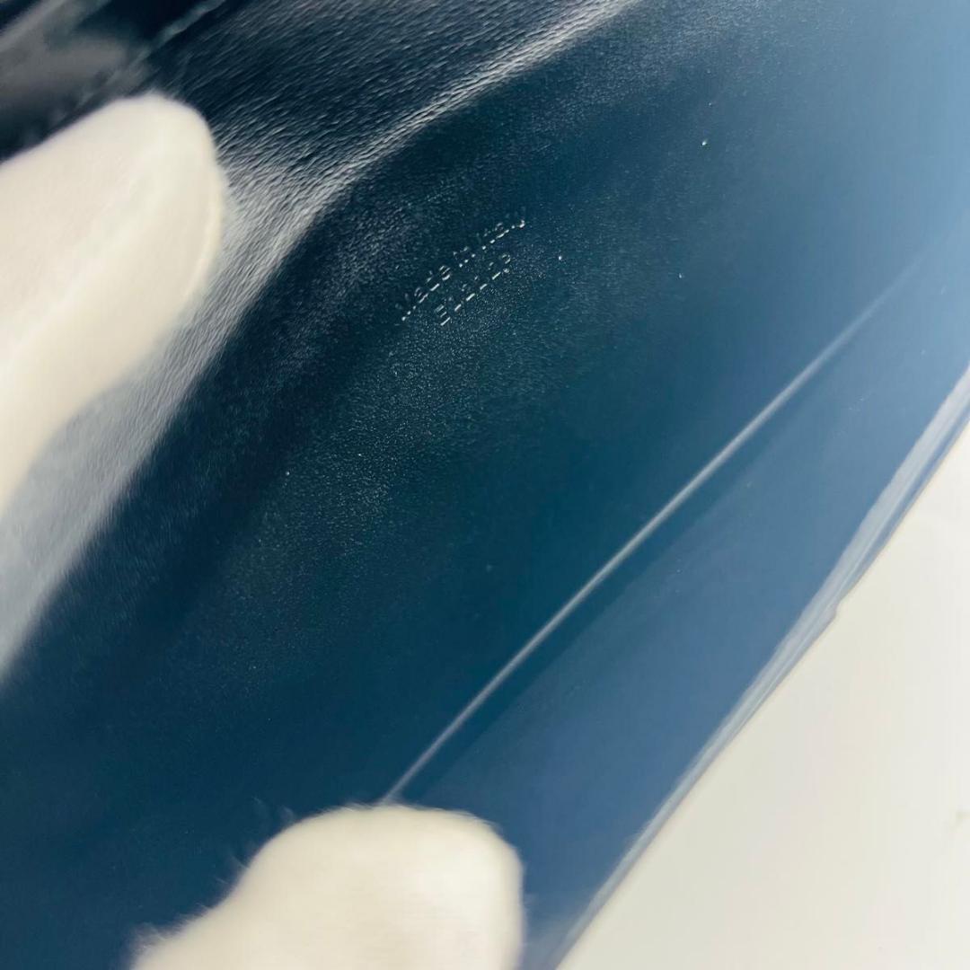 ベルルッティ カリグラフィ　小銭入れあり 長財布 カーキ　ブラック レザー